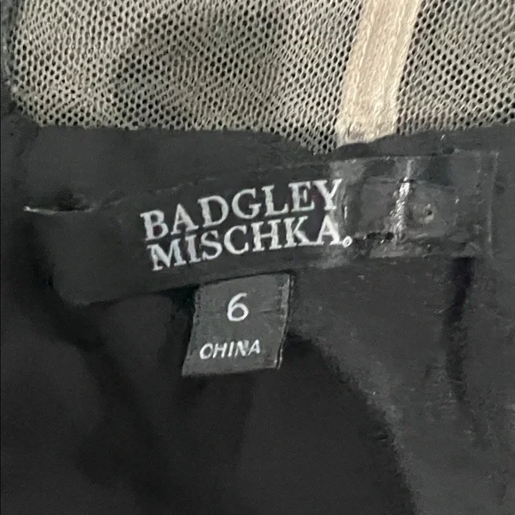 🖤 Badgley Mischka Laced Sweetheart Gown – Size 6 🖤 - Picture 13 of 13